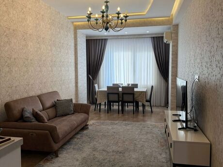 Elan №6487781 - Bakı, İçəri Şəhər m., 2 otaqlı, 74 m², 8/13 mərtəbə