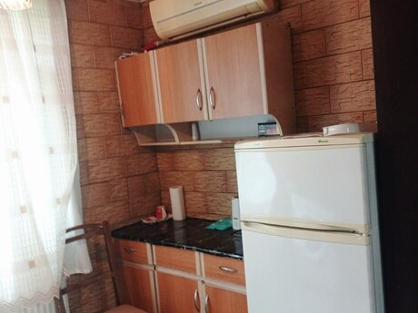 2-room apartment, 35 m², Neftçilər: 125 000 ₼ 3