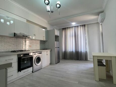 4 otaq · 152 m² · 6/18 mərtəbə, 28 May