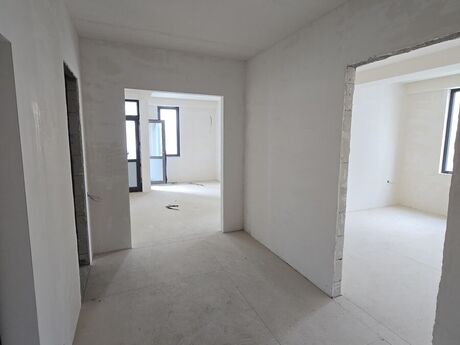 2-room apartment, 76 m², 20 Yanvar: 236 000 ₼ 4