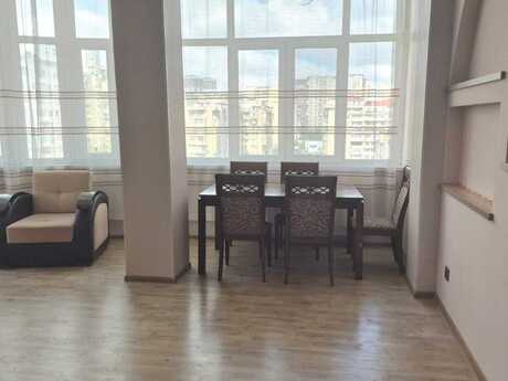 2-room apartment for rent, 66 m², İnşaatçılar: 650 ₼/mo 2