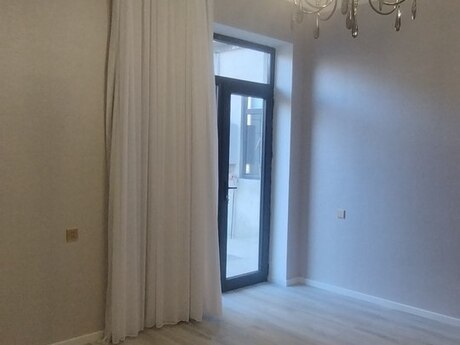 Аренда: 4-комнатная квартира, 130 м², Həzi Aslanov: 600 ₼/мес 4
