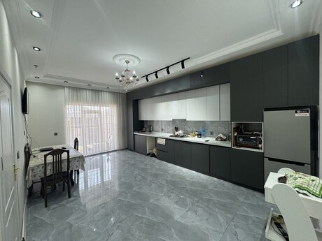 4 otaqlı həyət evi, 205 m², Qobu: 220 000 ₼ 4