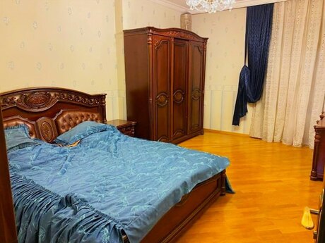 Kirayə 5 otaqlı mənzil, 160 m², 8 Noyabr: 1 200 ₼/ay 4