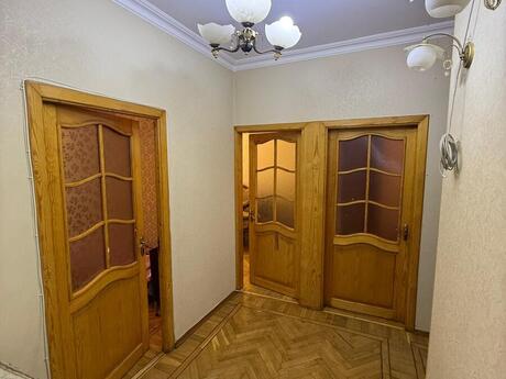 Аренда: 3-комнатная квартира, 100 м², Xalqlar Dostluğu: 650 ₼/мес 5