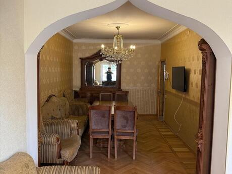 Аренда: 3-комнатная квартира, 100 м², Xalqlar Dostluğu: 650 ₼/мес 2