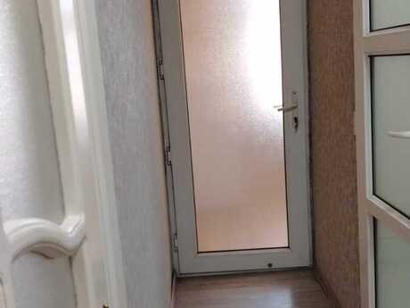 1 otaq · 40 m² · 5/5 mərtəbə, Neftçilər