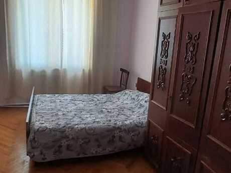 3-room apartment, 2 m², Nizami: 225 000 ₼ 3
