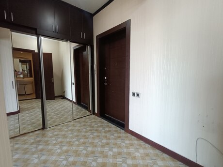 Аренда: 2-комнатная квартира, 90 м², Şah İsmayıl Xətai: 1 200 ₼/мес 2