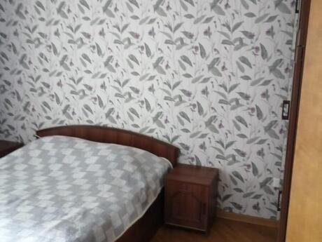 Kirayə 2 otaqlı mənzil, 67 m², 28 May: 1 000 ₼/ay 3
