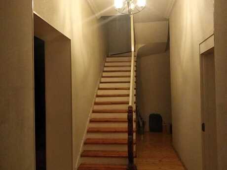 Badamdarda 6 otaqlı həyət evi satılır, 300 m², 430 000 AZN, şəkil 4 / 5