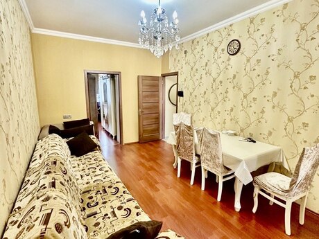 Qara Qarayevdə 2 otaqlı köhnə tikili mənzil satılır, 50 m², 165 000 AZN, şəkil 3 / 9