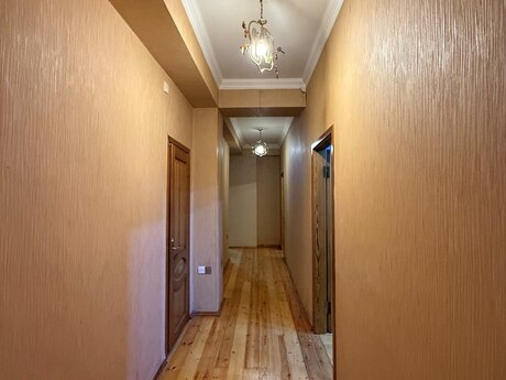 Аренда: 3-комнатная квартира, 110 м², Həzi Aslanov: 850 ₼/мес 4