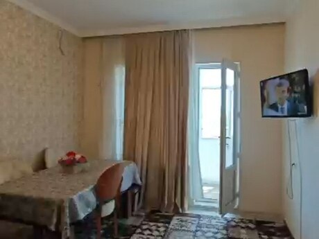 3-комн. · 80 m² · 8/9 этаж, Bakıxanov