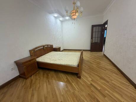 Аренда: 3-комнатная квартира, 145 м², Nəriman Nərimanov: 1 400 ₼/мес 4