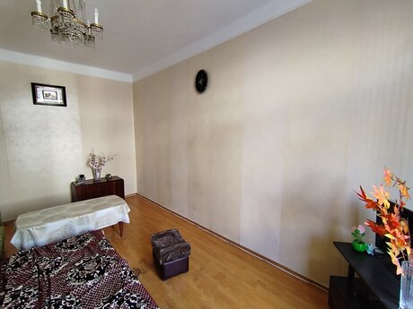 1-room apartment for rent, 35 m², Şah İsmayıl Xətai: 550 ₼/mo 3