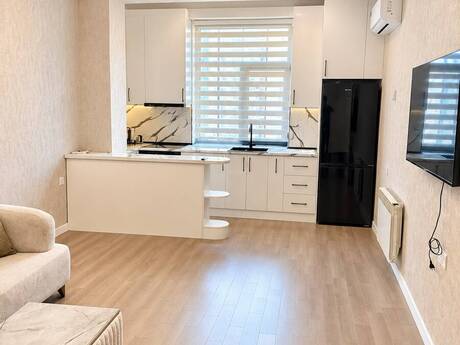 Аренда: 2-комнатная квартира, 74 м², Renessans Palace: 1 115 ₼/мес 4