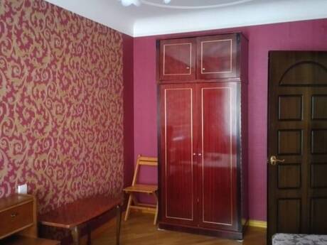 Kirayə 3 otaqlı mənzil, 90 m², Elmlər Akademiyası: 1 200 ₼/ay 3