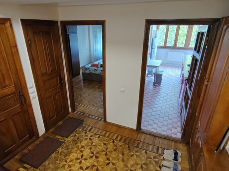 Kirayə 3 otaqlı mənzil, 95 m², 28 May: 40 ₼/ay 3