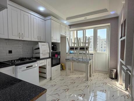2-room old-build apartment for sale in Həzi Aslanov, 65 m², 185 000 AZN, photo 4 / 9