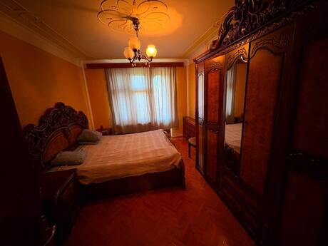 4 otaqlı mənzil, 110 m², Həzi Aslanov: 220 000 ₼ 2