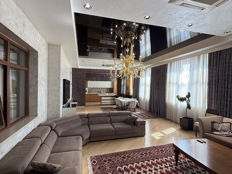 4-room apartment for rent, 220 m², Gənclik: 2 100 ₼/mo 3