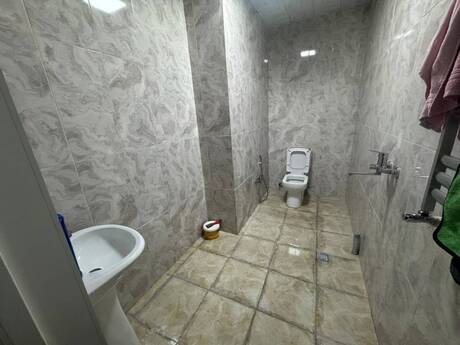 1 otaqlı mənzil, 51 m², 28 May: 220 000 ₼ 5