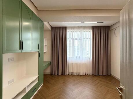 4-комн. · 155 m² · 18/20 этаж, İnşaatçılar