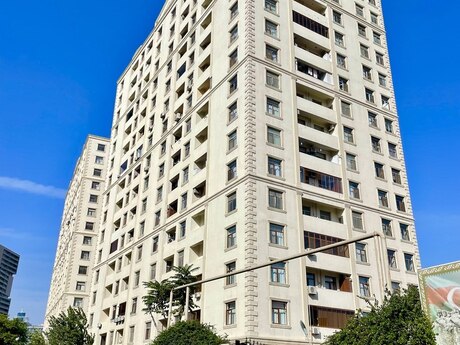 Объявление №6488482 - Баку, Ясамальский р., 4-комн., 200 м², 10/16 этаж