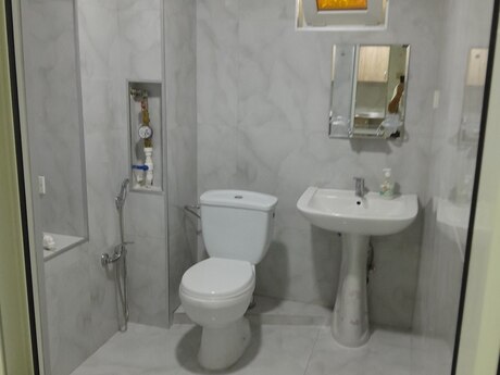 2-room old-build apartment for sale in Binəqədi, 42 m², 105 000 AZN, photo 4 / 7