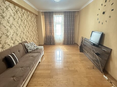 3-комнатная квартира, 87 м², Yeni Günəşli: 212 000 ₼ 3