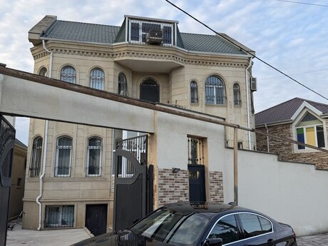 7 rooms · 280 m², Badamdar