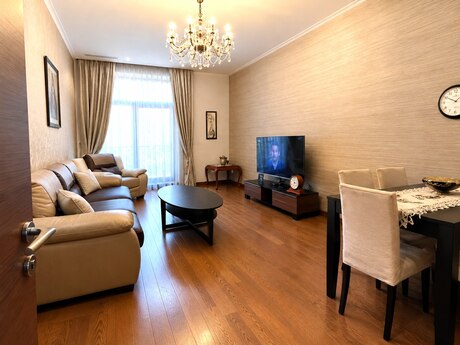 3-комнатная квартира, 85 м², 28 May: 370 000 ₼ 5