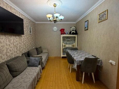 6 otaqlı həyət evi, 200 m², Zabrat: 120 000 ₼ 5