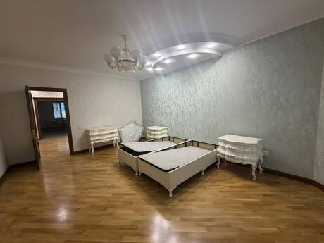 Аренда: 3-комнатная квартира, 132 м², Nəriman Nərimanov: 1 400 ₼/мес 4