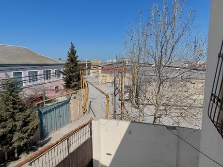 Объявление №6488671 - Баку, Бинагадинский р., 4-комн., 101 м²