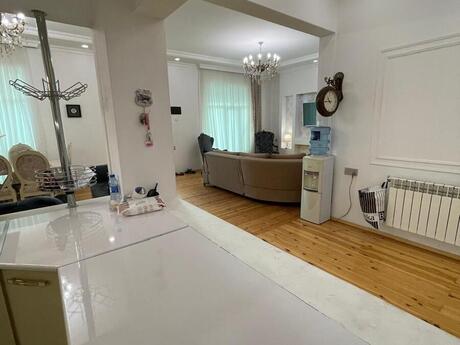 6-комнатный дом, 240 м², Ramana: 132 000 ₼ 4