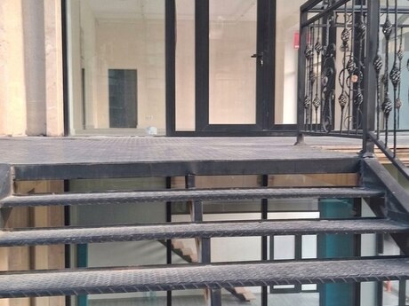 Elan №6488729 - Bakı, 28 May m., 100 m²