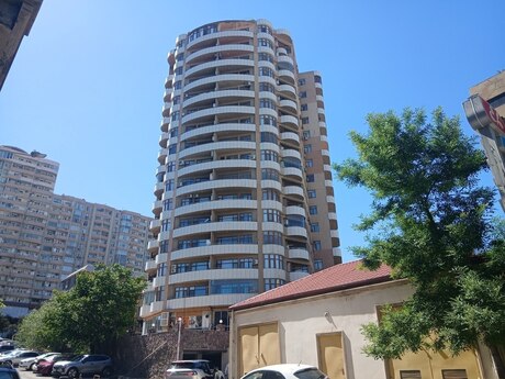 Объявление №6488742 - Баку, м. Элмляр Академиясы, 276 м²