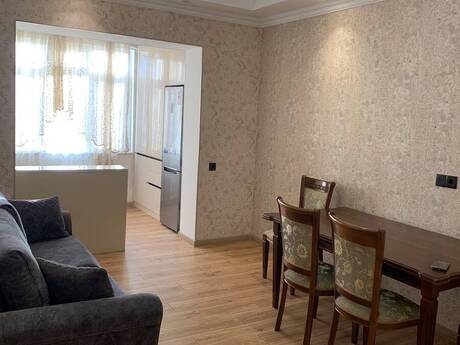 Elan №6488757 - Bakı, Neftçilər m., 3 otaqlı, 65 m², 3/5 mərtəbə