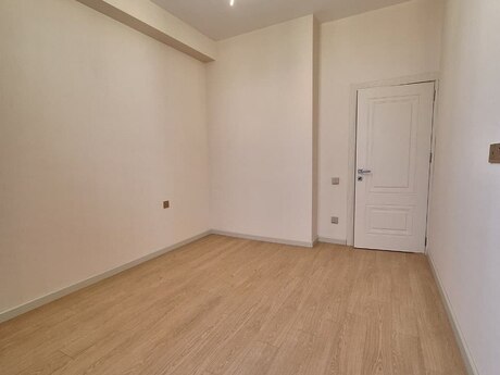 2-room apartment, 58 m², Azadlıq Prospekti: 196 000 ₼ 5
