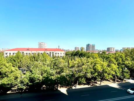Elan №6488846 - Bakı, Yasamal r., 4 otaqlı, 135 m², 5/9 mərtəbə