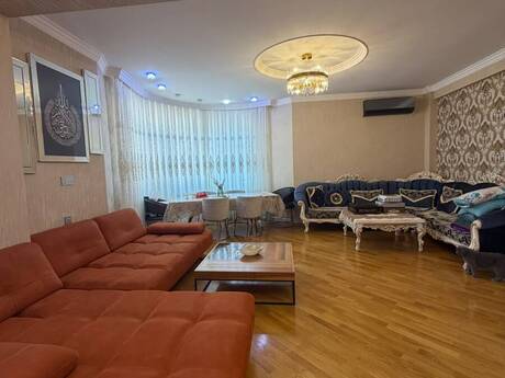 4-room apartment, 150 m², 8-ci mikrorayon: 500 000 ₼ 2