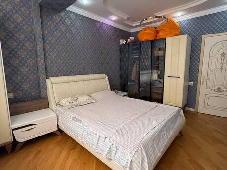 4-room apartment, 150 m², 8-ci mikrorayon: 500 000 ₼ 5