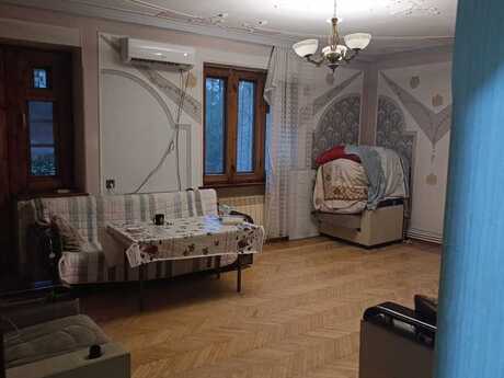 3 otaqlı mənzil, 85 m², Elmlər Akademiyası: 250 000 ₼ 2