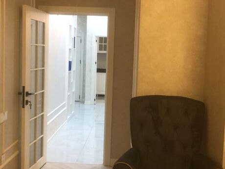 28 Mayda 3 otaqlı yeni tikili mənzil satılır, 100 m², 360 000 AZN, şəkil 5 / 12