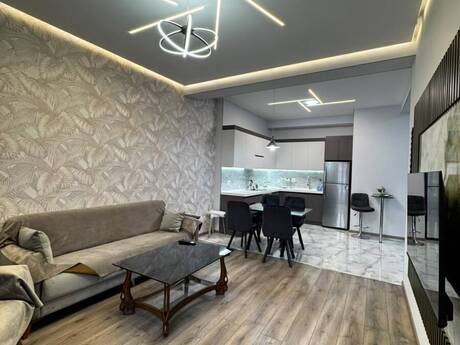 2-room apartment for rent, 65 m², Sea Tower: 1 699 ₼/mo 3