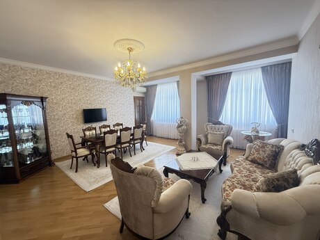 4-room apartment, 220 m², Gənclik: 595 000 ₼ 5