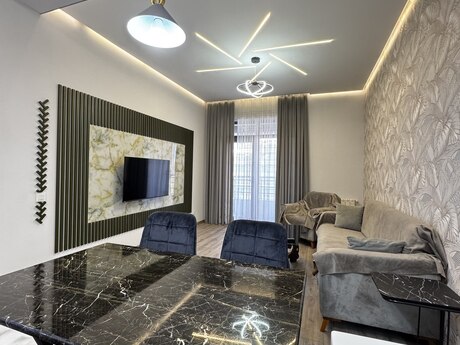 Elan №6489059 - Bakı, Ağ şəhər q., 2 otaqlı, 60 m², 12/20 mərtəbə