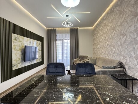 2-room apartment for rent, 60 m², Ağ şəhər: 1 700 ₼/mo 4